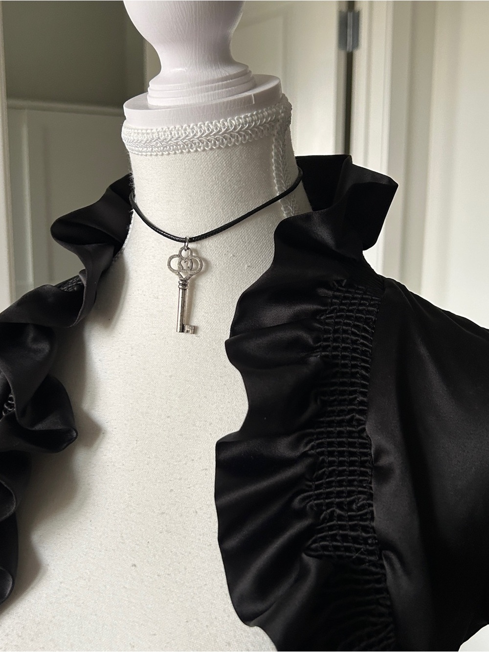 Y2K Grunge “Glam” Basic Black Ruffle Trim Bolero Top - Picture 3 of 5